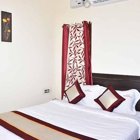 Barnabas Homestay Танджавур Екстериор снимка